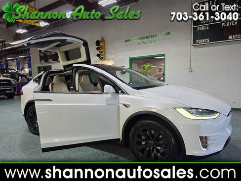 Used 2018 Tesla Model X 75D AWD/4WD image 1