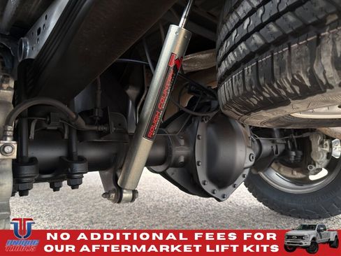 Used 2016 GMC Sierra 2500 Denali w/ Duramax Plus Package AWD/4WD image 11