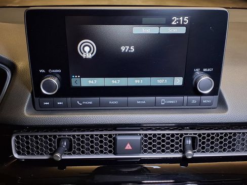 Used 2023 Honda Civic EX image 4