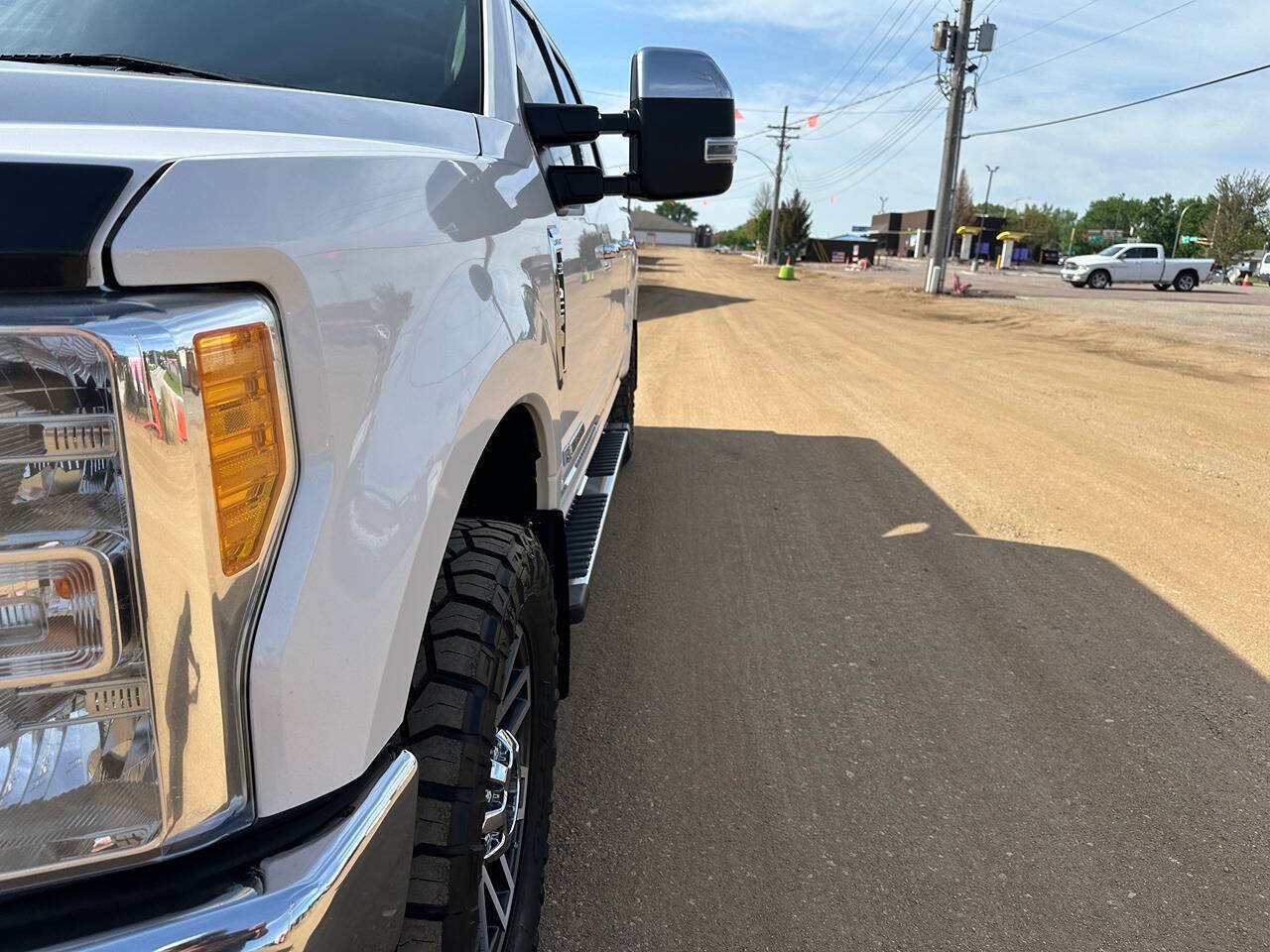 Used 2017 Ford F250 Lariat w/ Chrome Package AWD/4WD image 18