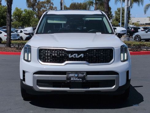 Used 2023 Kia Telluride EX FWD image 3