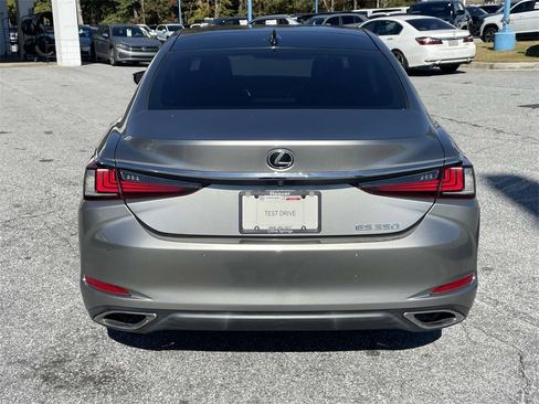 Used 2019 Lexus ES 350 image 4