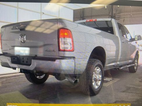 Used 2022 RAM 2500 Big Horn w/ Level A Equipment Group AWD/4WD image 5