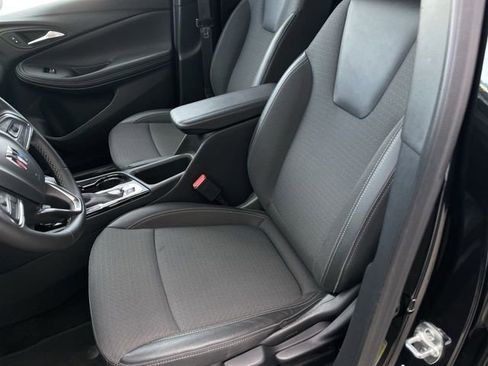 Used 2025 Buick Encore GX Preferred image 11