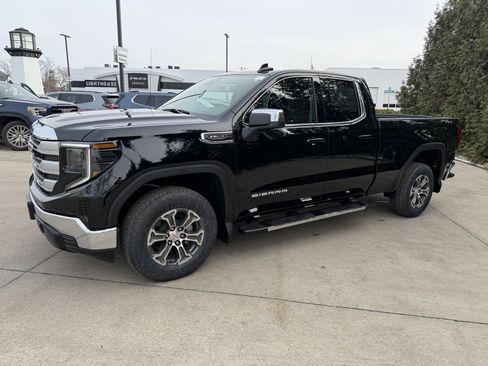 New 2026 GMC Sierra 1500 SLE AWD/4WD image 7