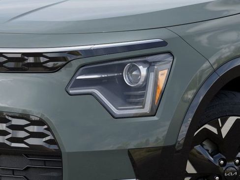 New 2026 Kia Niro Wind FWD image 10