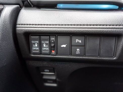 New 2026 Honda Odyssey Touring image 23