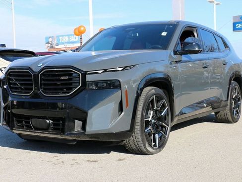 Used 2023 BMW XM image 1