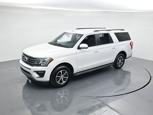 Used 2021 Ford Expedition Max XLT image 40