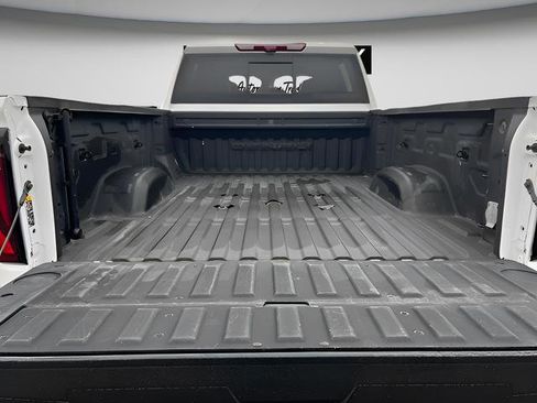 Used 2024 GMC Sierra 3500 Denali Ultimate image 20