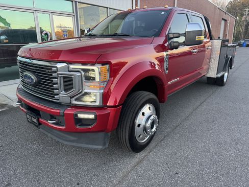 Used 2021 Ford F450 Platinum w/ FX4 Off-Road Package image 5