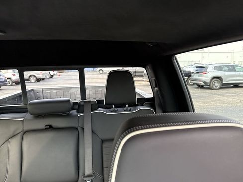 Certified 2024 GMC Sierra 1500 AT4X image 12