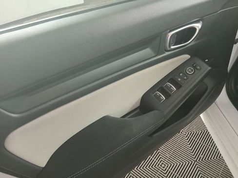 Used 2022 Honda Civic LX image 14