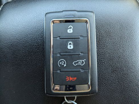 Used 2023 Jeep Grand Cherokee 4xe w/ Luxury Tech Group II image 32