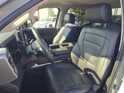 Used 2023 Toyota Tundra Limited w/ TRD Off-Road Package AWD/4WD image 22