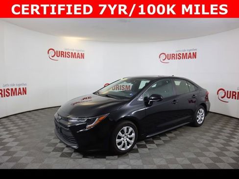 Used 2025 Toyota Corolla LE FWD image 4