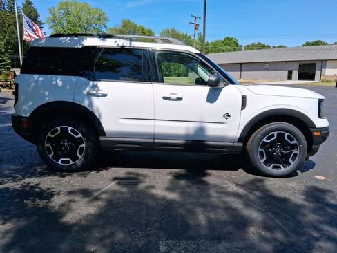 Used 2023 Ford Bronco Sport Outer Banks AWD/4WD image 7