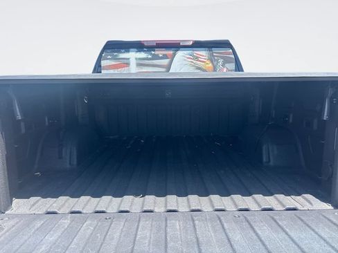 Used 2022 Chevrolet Silverado 1500 Custom Trail Boss AWD/4WD image 24