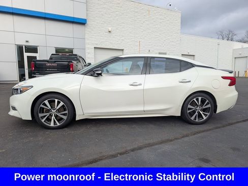 Used 2017 Nissan Maxima Platinum image 4