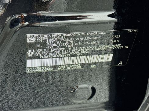 Used 2018 Toyota RAV4 XLE FWD image 38