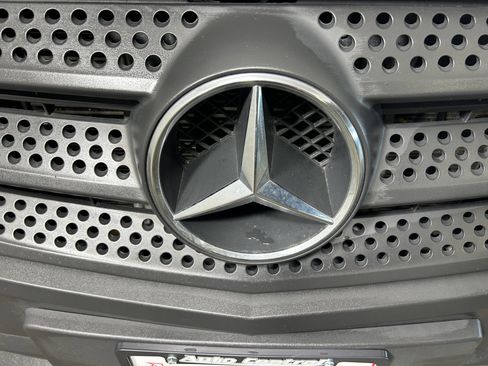 Used 2019 Mercedes-Benz Metris image 8