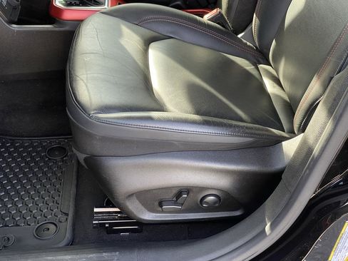 Used 2022 Jeep Renegade Trailhawk w/ Trailer Tow Group image 10