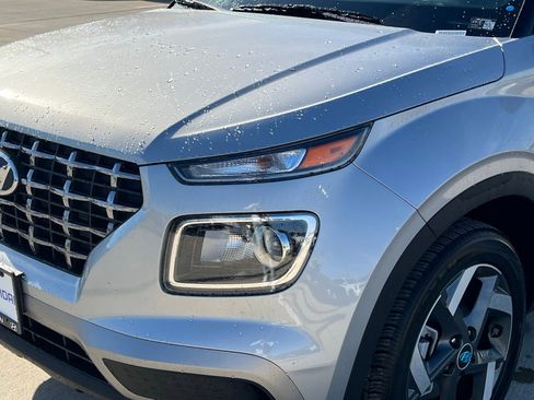 New 2026 Hyundai Venue SEL image 4