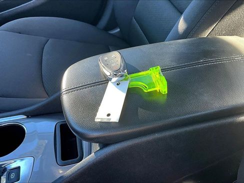 Used 2024 Chevrolet Malibu LT image 31