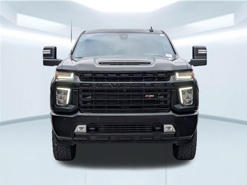Used 2022 Chevrolet Silverado 3500 LTZ w/ LTZ Plus Package image 11