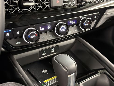 Certified 2024 Honda Accord Touring image 18