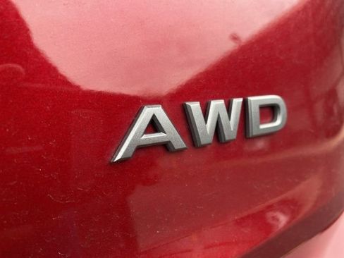 Used 2025 Nissan Rogue SV image 18