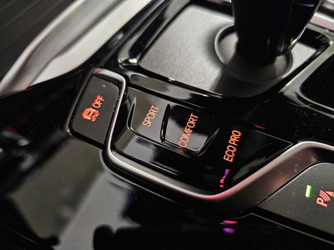 Used 2020 BMW X3 xDrive30i w/ Executive Package image 27