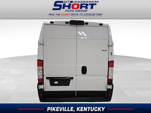 Used 2023 RAM ProMaster 2500 w/ Convenience Group FWD image 1
