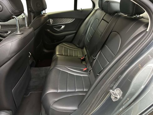 Used 2017 Mercedes-Benz C 300 4MATIC Sedan image 17