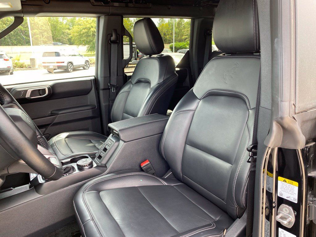 Used 2026 Ford Bronco Outer Banks AWD/4WD image 23