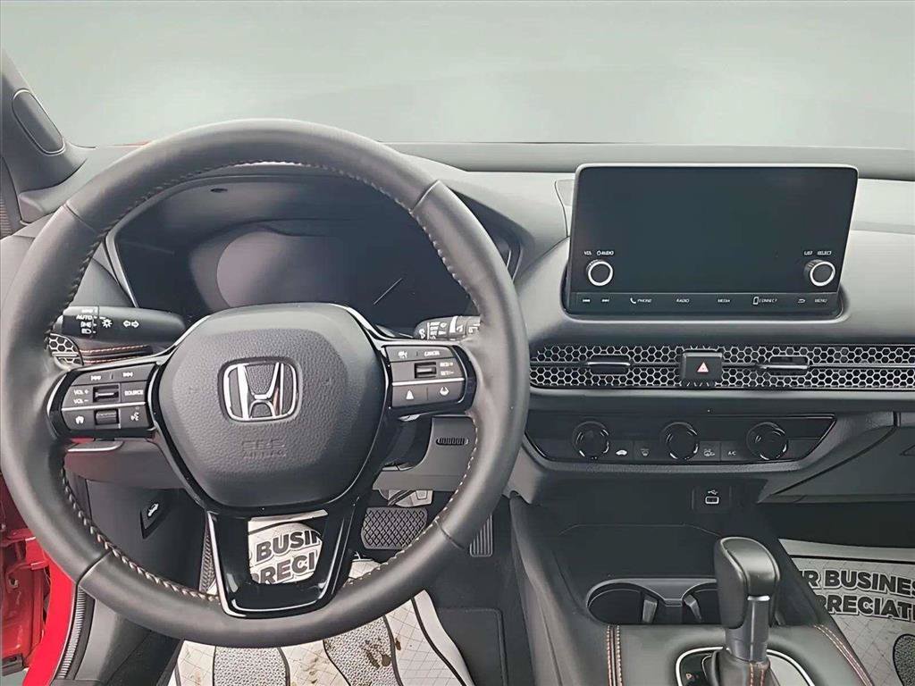 Used 2025 Honda HR-V Sport image 9