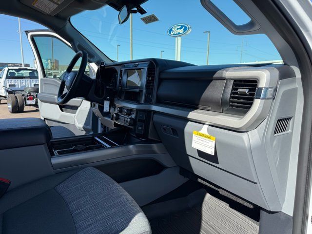 New 2026 Ford F350 XLT w/ FX4 Off-Road Package AWD/4WD image 27