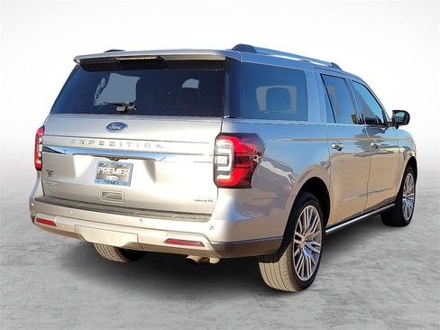Used 2023 Ford Expedition Max Limited image 10