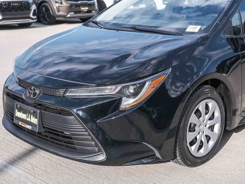 Certified 2024 Toyota Corolla LE FWD image 10