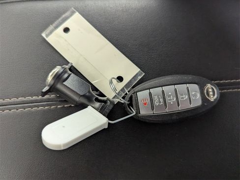 Used 2024 Nissan Altima 2.5 SV image 25