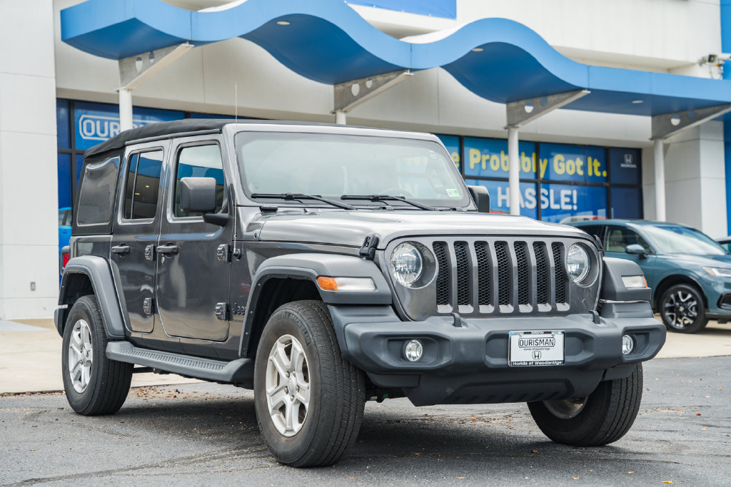 Used 2023 Jeep Wrangler Unlimited Sport AWD/4WD image 1