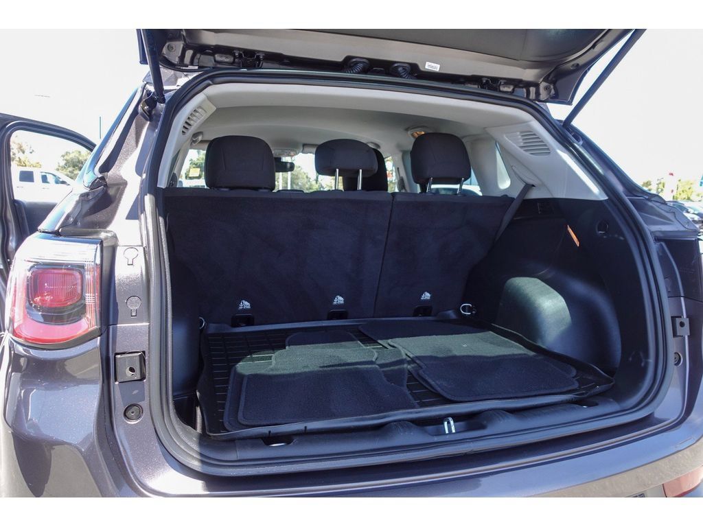 Used 2019 Jeep Compass Sport FWD image 30