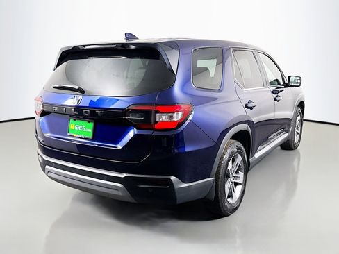 Used 2023 Honda Pilot EX-L image 10