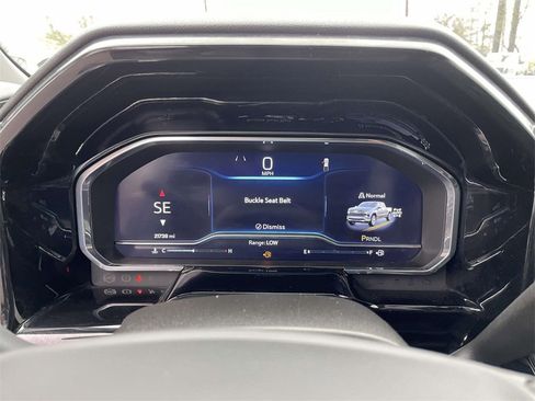 Used 2025 Chevrolet Silverado 1500 LT image 21