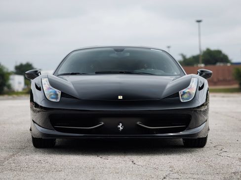 Used 2012 Ferrari 458 Italia Coupe RWD image 32
