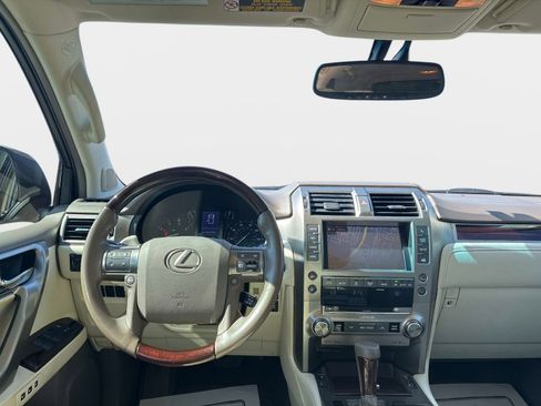 Used 2018 Lexus GX 460 Premium image 14