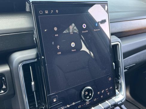 New 2026 GMC Yukon XL Denali w/ Sun & Power Step Package AWD/4WD image 13