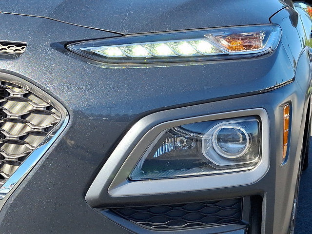 Used 2021 Hyundai Kona Limited AWD/4WD image 10