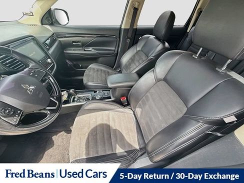 Used 2020 Mitsubishi Outlander SE AWD/4WD image 26