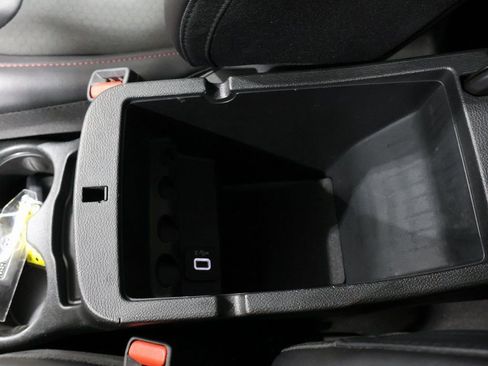 Certified 2021 Jeep Cherokee Trailhawk w/ Comfort/Convenience Group image 37